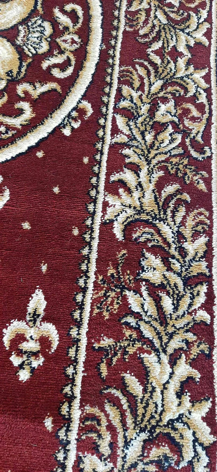 Covor bisericesc grena cu vultur bicefal auriu model traditional