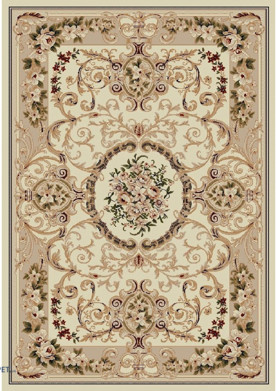 Covor clasic floral cu motive traditionale