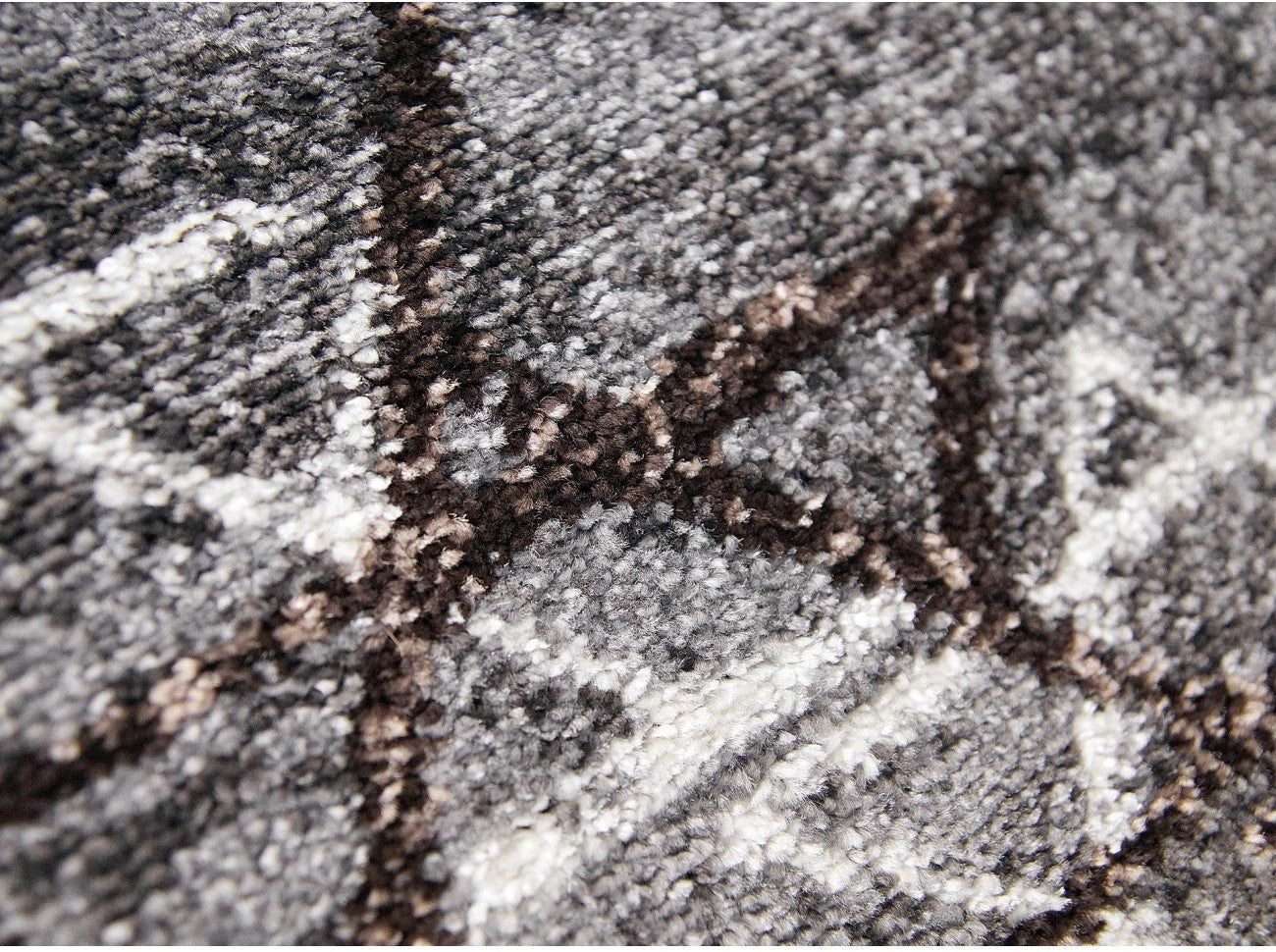 Textura plusata covor gri moale si confortabil rezistent la trafic zilnic