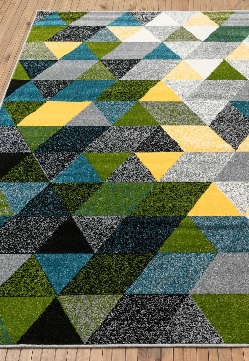 covor modern multicolor pentru living cu design geometric elegant care ofera stil si confort spatiului
