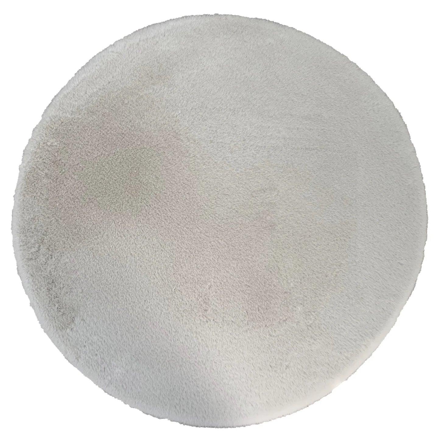 Covor pufos crem tip blanita, textura fina si placuta la atingere, ideal pentru confort si relaxare