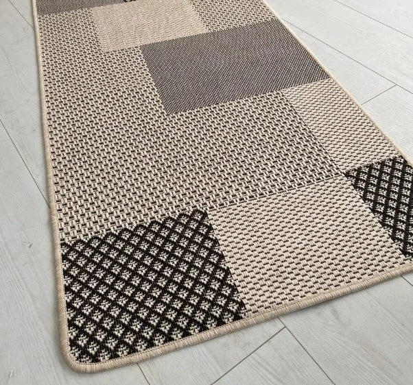 Covor traversa bucatarie crem maro anti alunecare, design elegant si rezistent la uzura