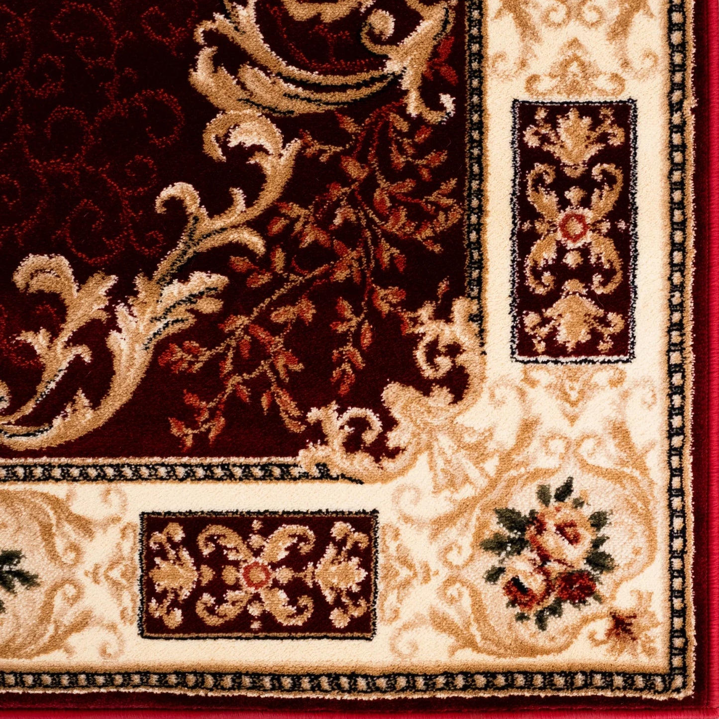 detaliu chenar decorativ pe covor clasic grena Lotos 542