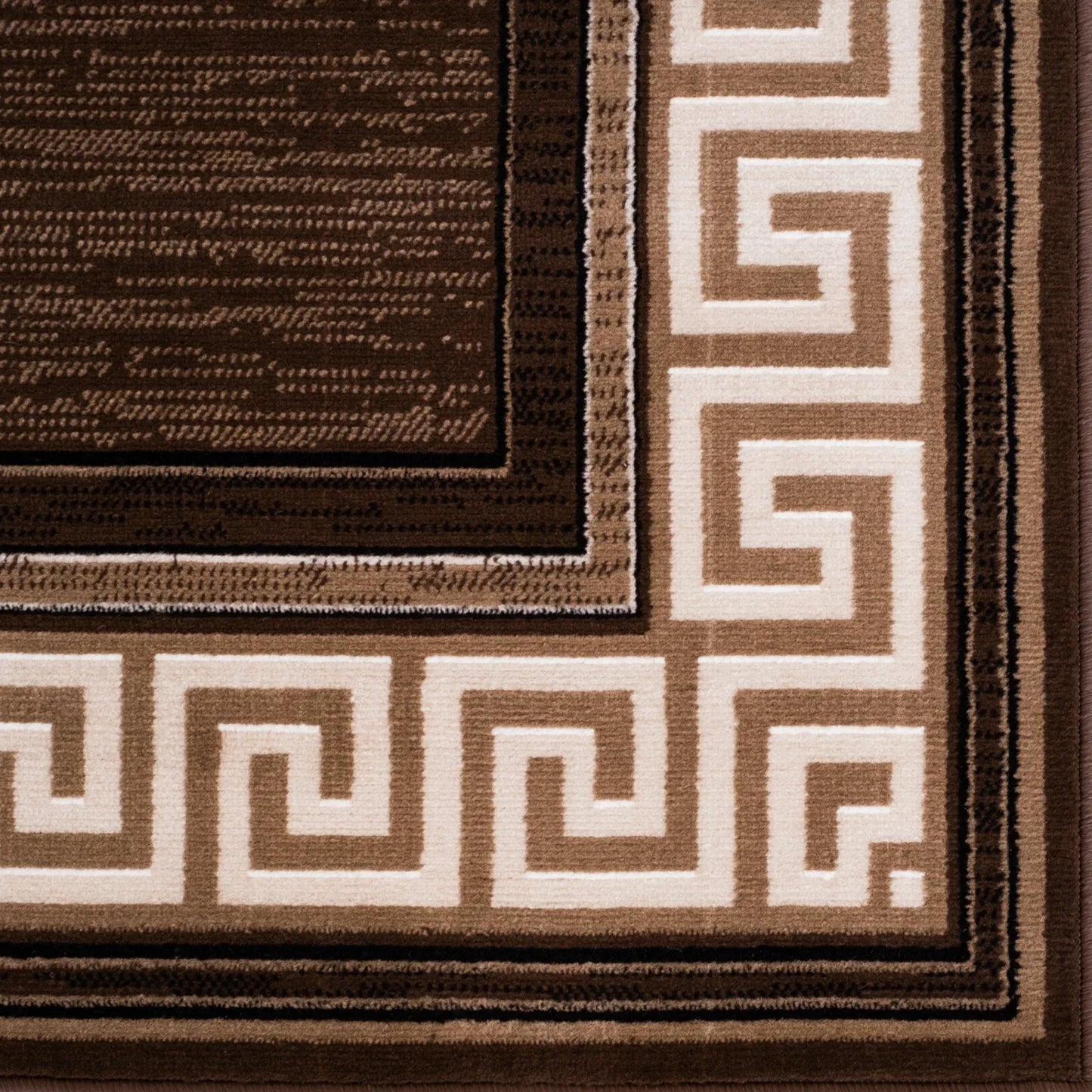 detaliu-chenar-geometric-covor-modern-maro