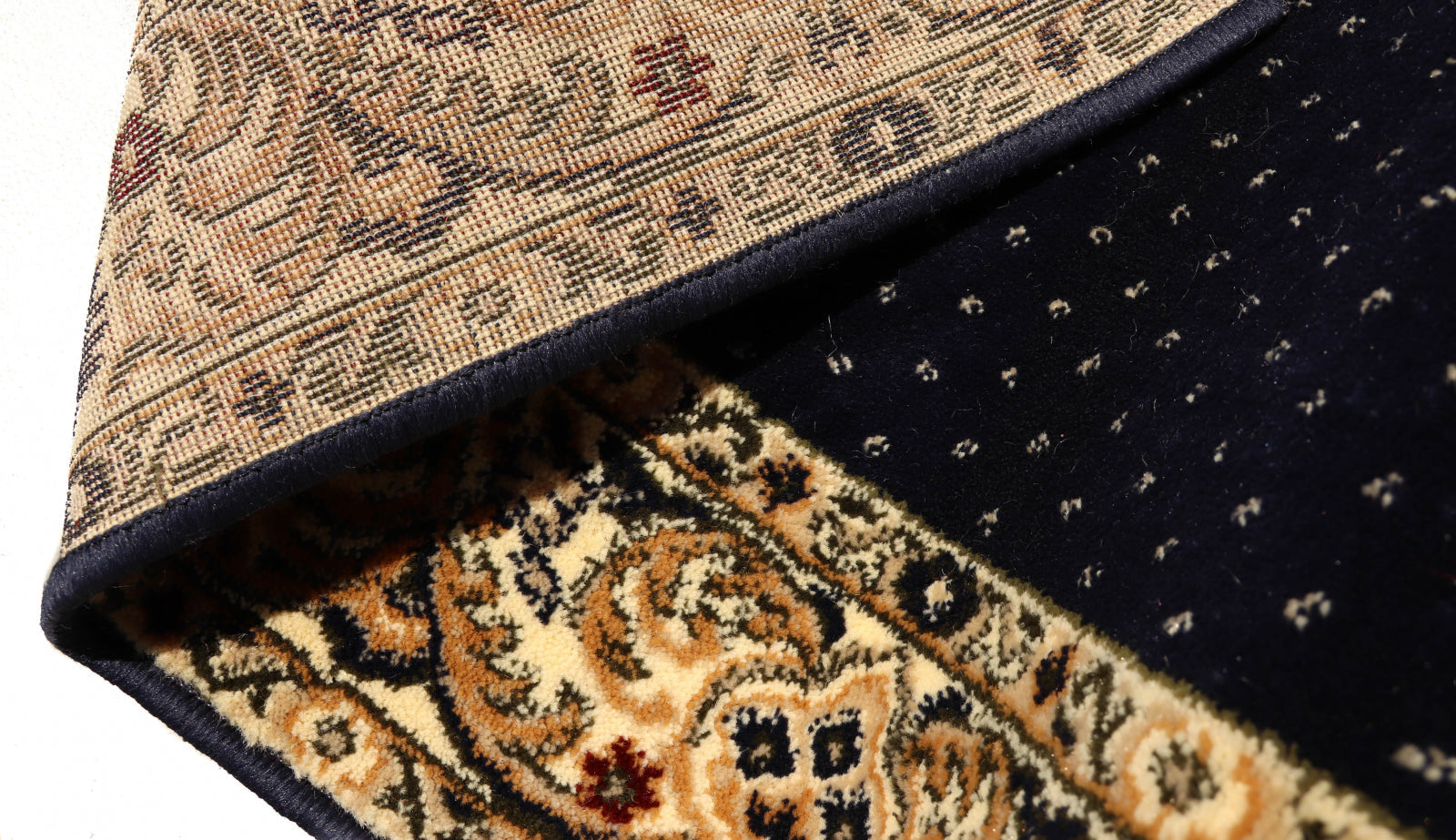 Detaliu margine festonata traversa bleumarin clasica cu model traditional