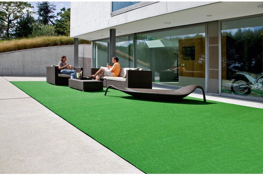 covor gazon artificial verde 10 mm pentru gradina sau terasa