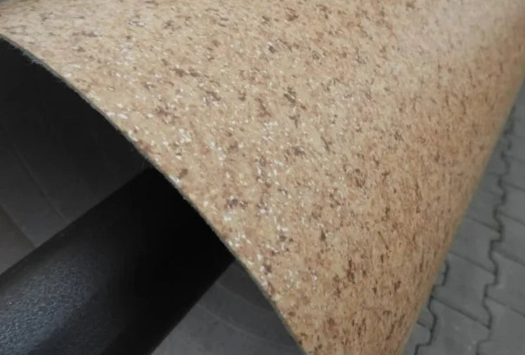 Linoleum PVC bej cu suport pasla pentru izolatie termica si fonica, confort sporit