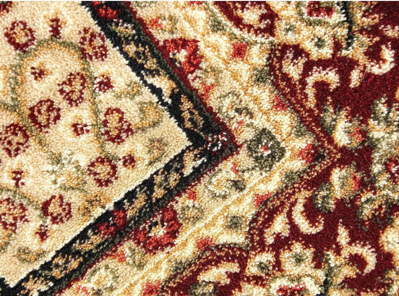 Textura covor clasic grena cu fir scurt dens material rezistent la uzura zilnica si confortabil la pasire
