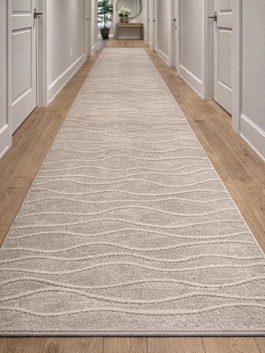 Traversa covor moderna bej pentru hol lung si living, design elegant potrivit pentru interior modern