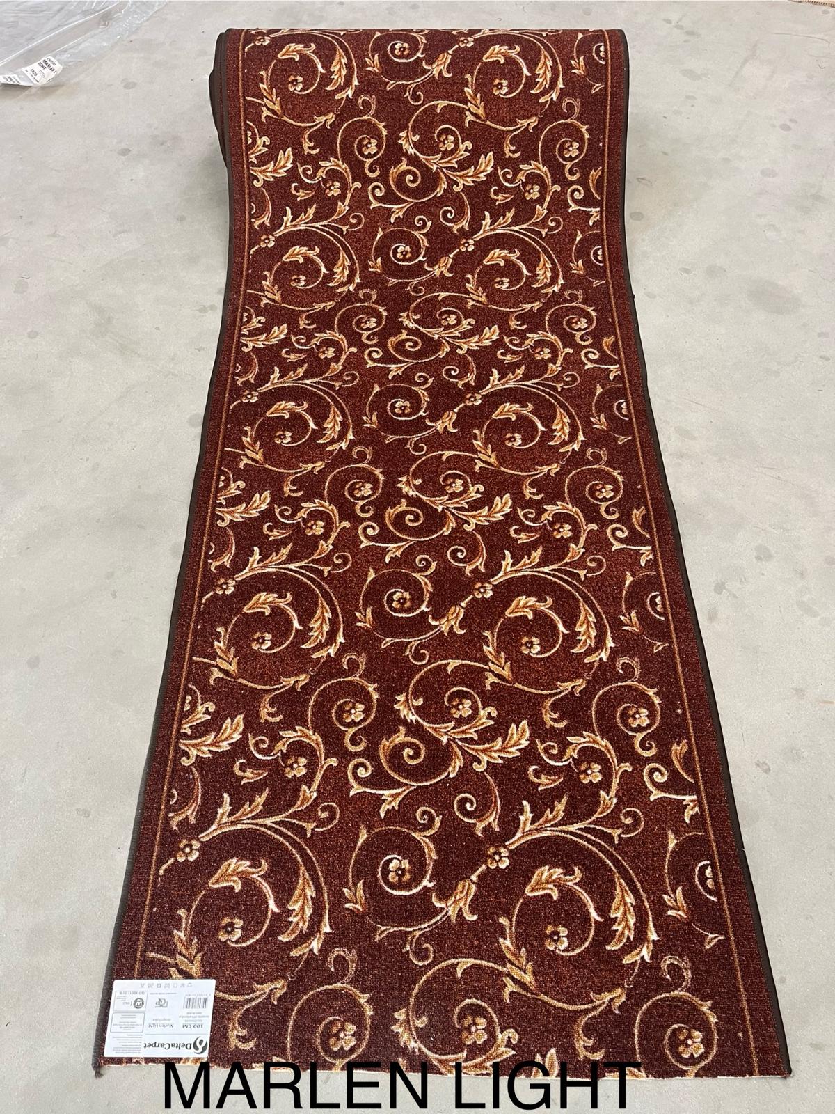 Traversa covor maro pentru hol lung, model clasic elegant, ideala pentru casa